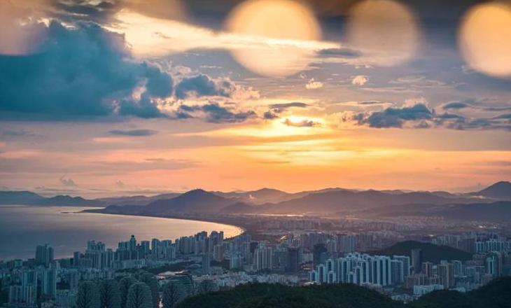 Django与PHP：如何选择编程语言？